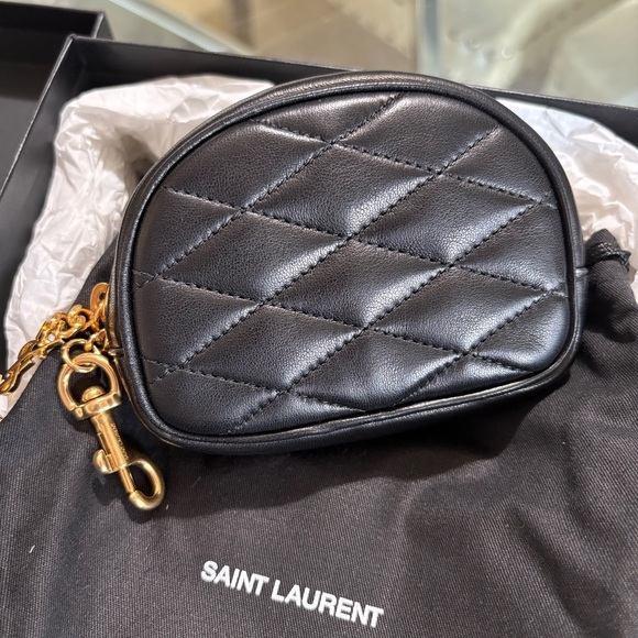 LUX CUSTOMER APPRECIATION GIVVYS 🛍️ - Picture 5 of 6